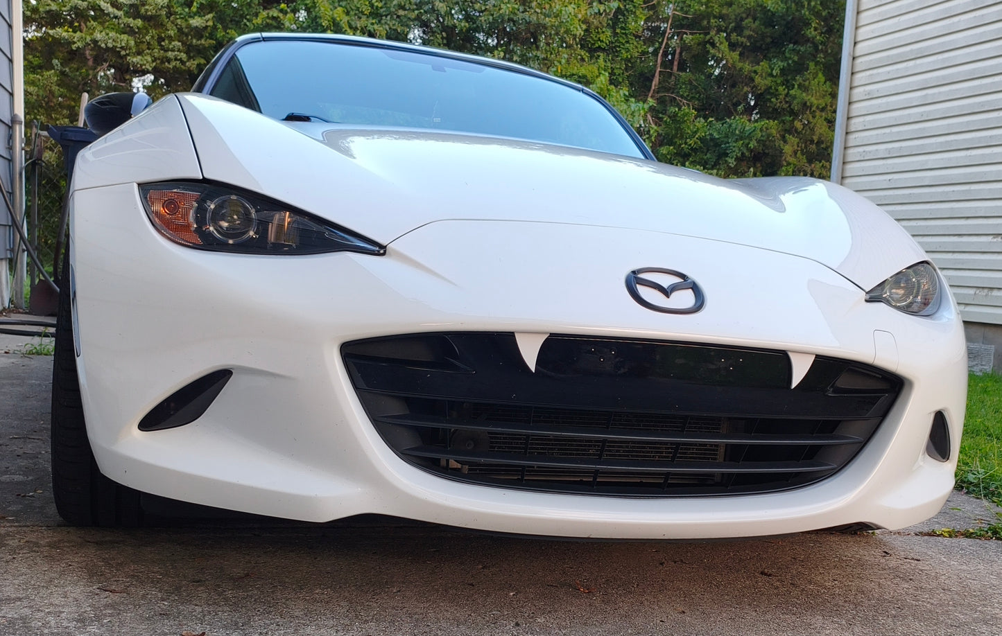 MX-5 ND Grille Teeth